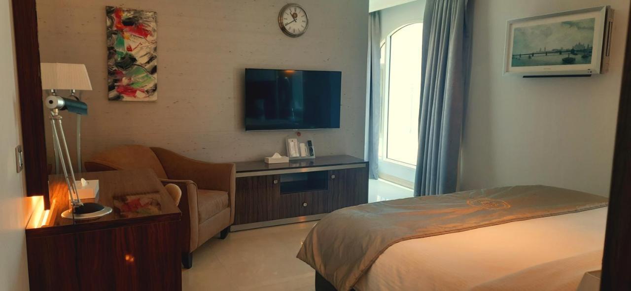 奥苏丹海滨度假酒店 阿尔科尔 外观 照片 A bedroom at the hotel