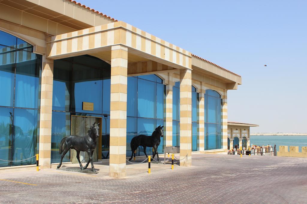 奥苏丹海滨度假酒店 阿尔科尔 外观 照片 Al Shaqab